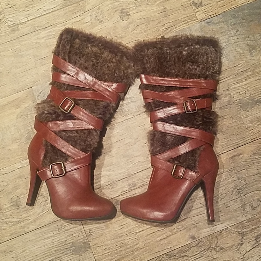Justfab Shawna boots in chestnut